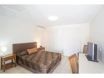 Middlemount Swag Motel מראה חיצוני תמונה