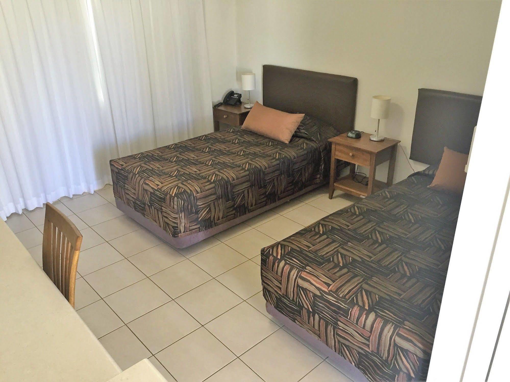 Middlemount Swag Motel מראה חיצוני תמונה